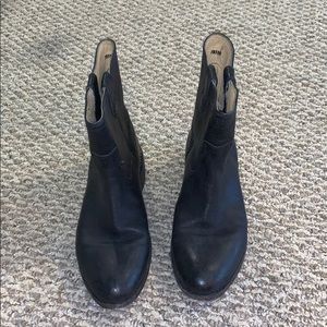 Short black Frye leather boots